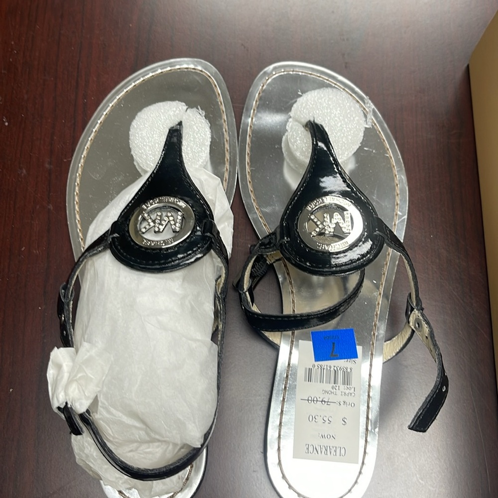 NIB Mchael Kors Capri Thong Sandals/Shoes - Picture 3 of 5